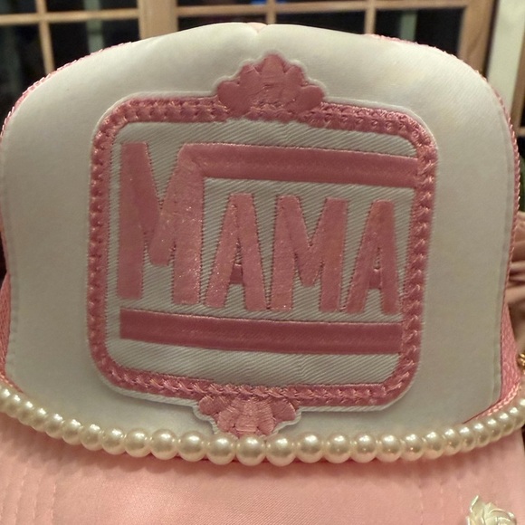 NWT Custom Made Pink and White Mama Otto Trucker Hat with Chain & Pins main image 10